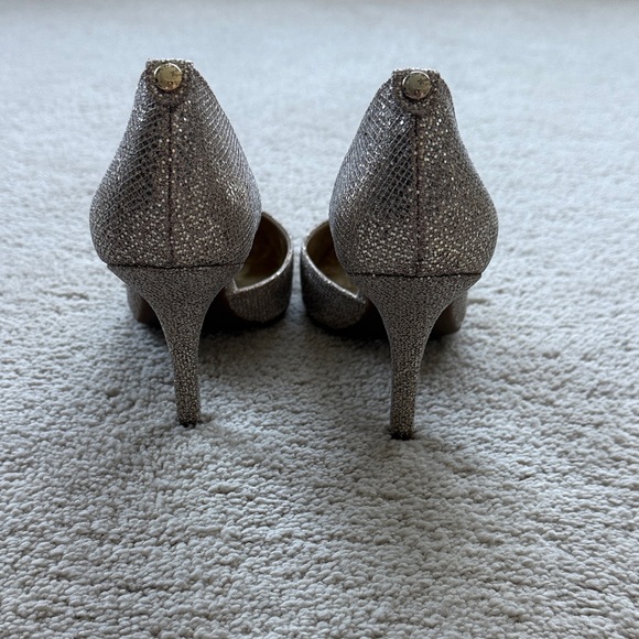 Michael Kors Sparkling Gold Heels Size 7 1/2 - Picture 3 of 6